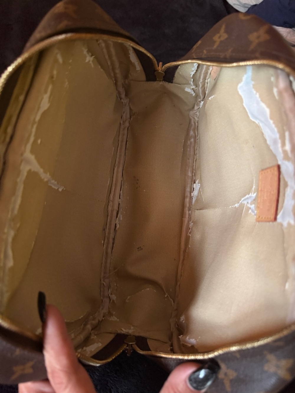 Louis Vuitton Monogram Satchel/Crossbody - Picture 9 of 16